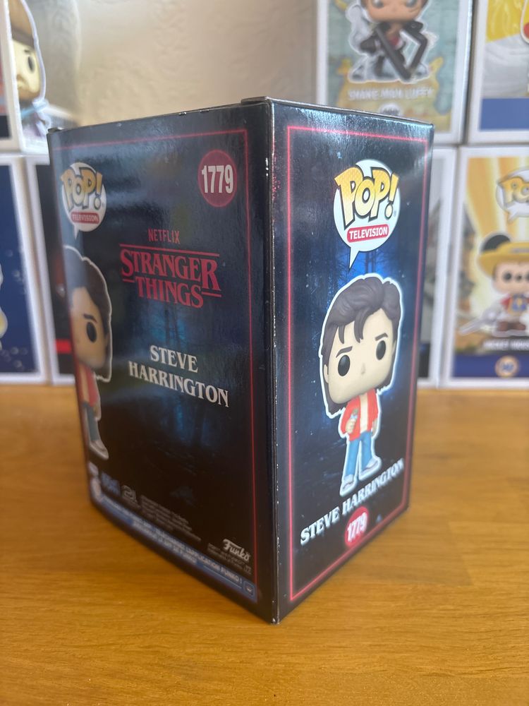 Funko Pop! Television Steve Harrington Vinyl Figure 3