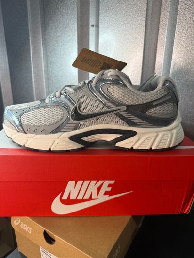 Nike V5 Rnr Running Shoes