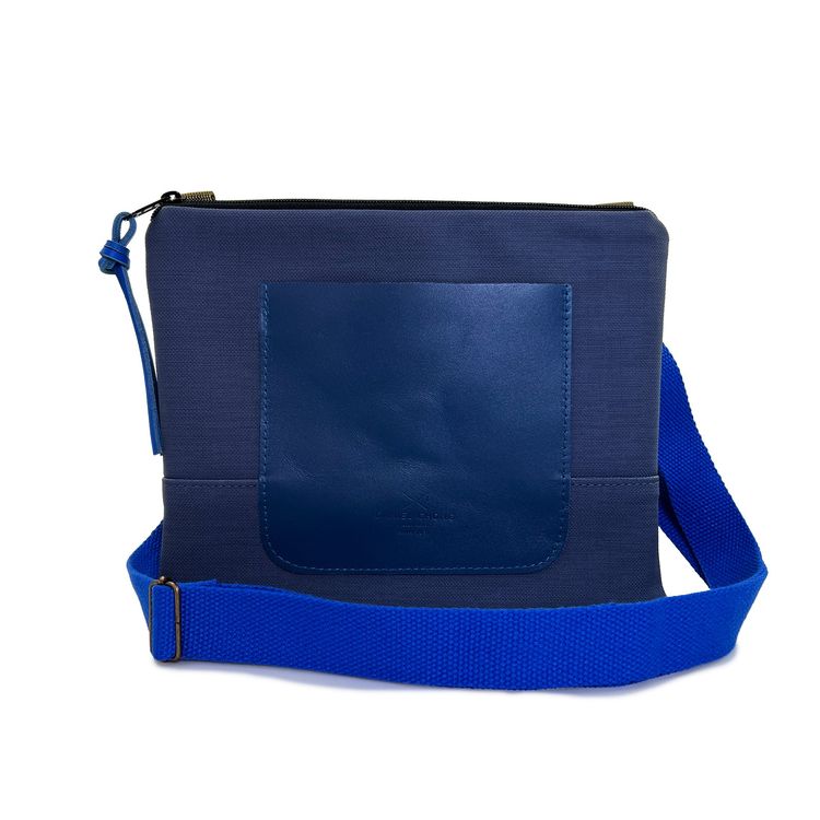 Bandolera mini cuadrada con bolsillo