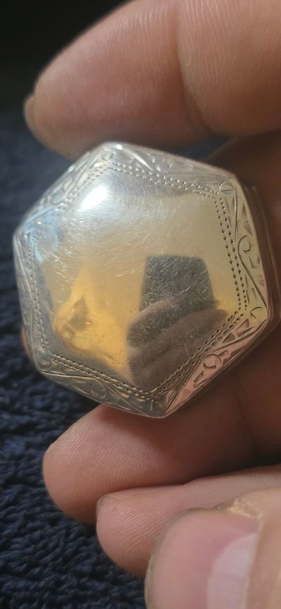 £40). Maplin and Webb Hexagonal 925 sterling Silver Trinket Box