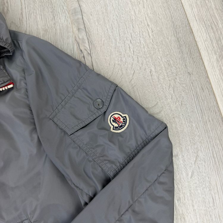 Moncler Keralle Men’s Grey Zip-up Windbreaker Jacket - Size 5 image 2