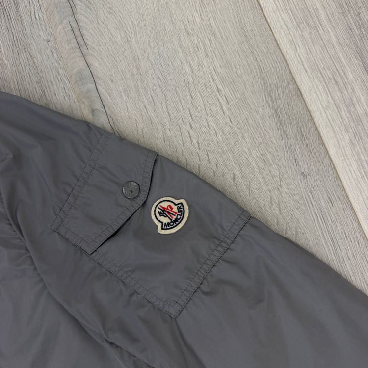 Moncler Keralle Men’s Grey Zip-up Windbreaker Jacket - Size 5 image 4