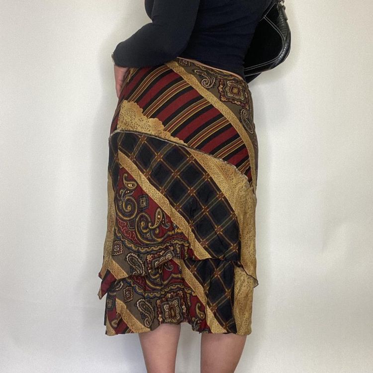 90s 00s patchwork style layered midi skirt.  3