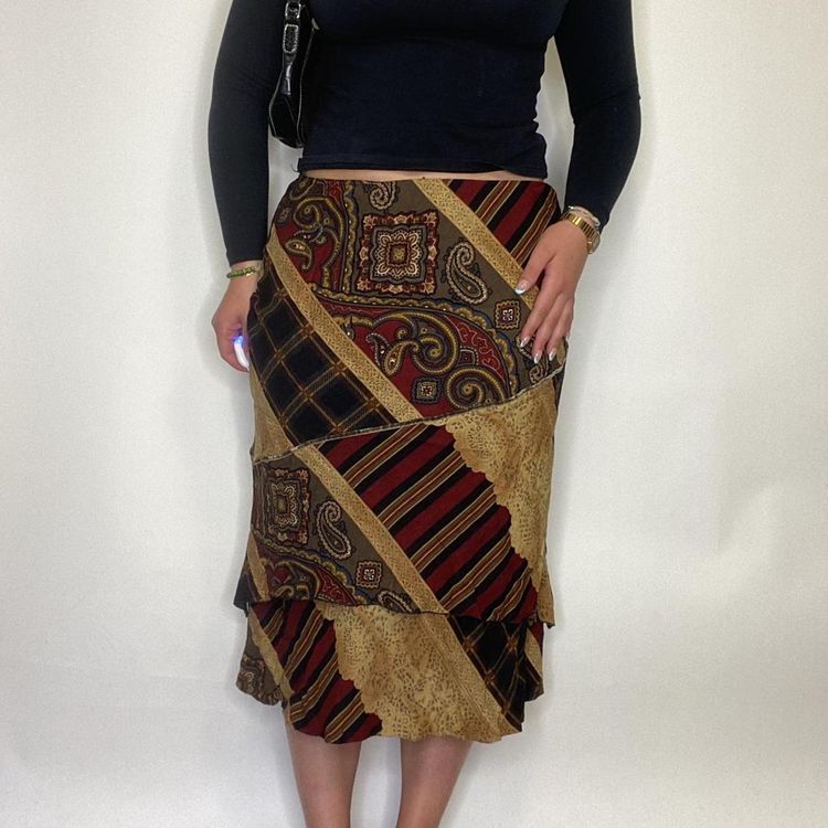 90s 00s patchwork style layered midi skirt.  2
