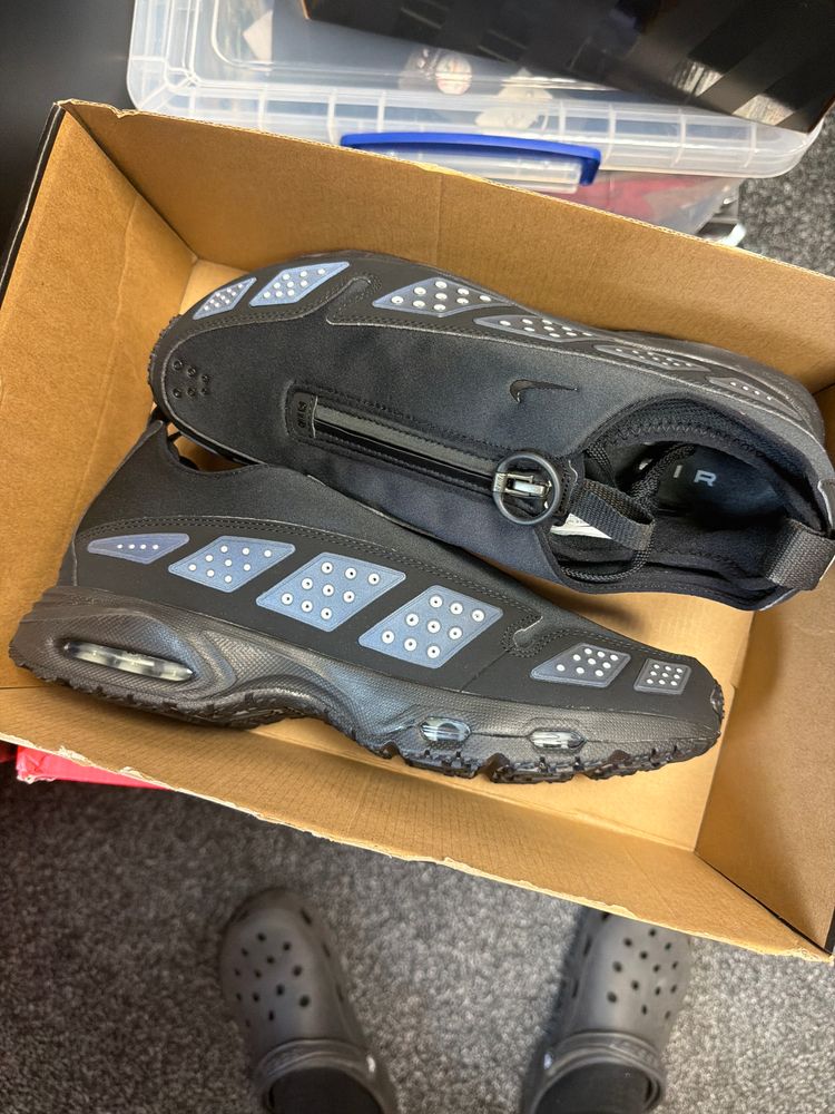 Nike Nike Black Sneakers product image