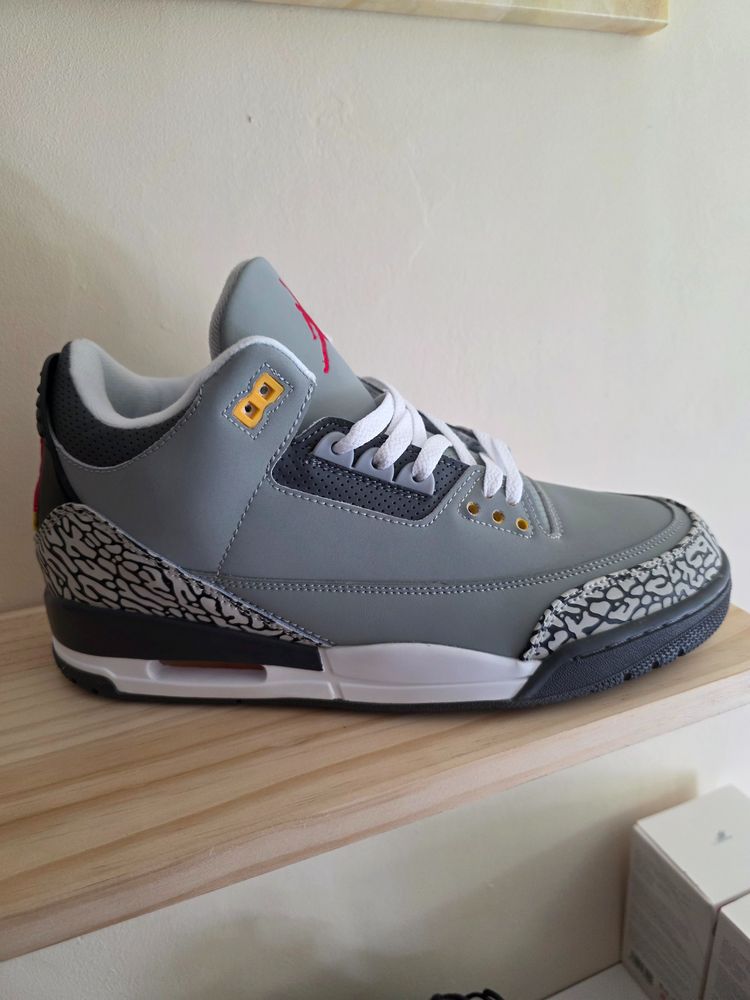 NIKE AIR JORDAN 3
