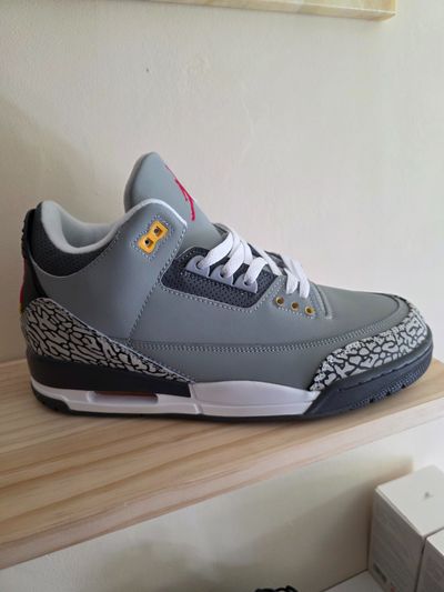 NIKE AIR JORDAN 3
