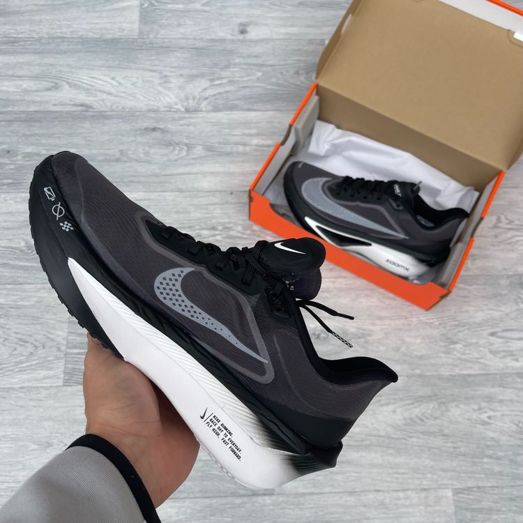 Nike Zoom Fly 6 Running Training Trainers - Black/White [FN8454 001] obraz 3