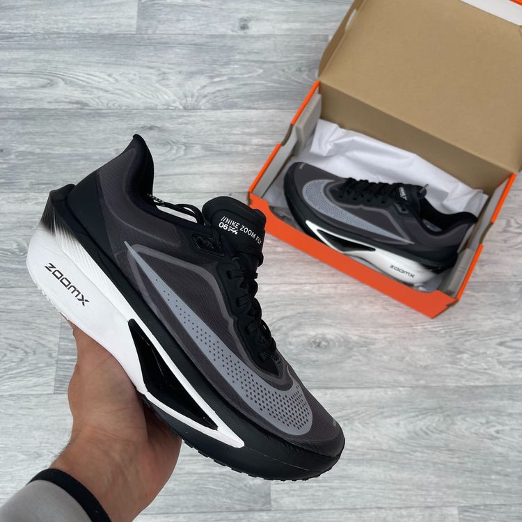 Nike Zoom Fly 6 Running Training Trainers - Black/White [FN8454 001] obraz 1