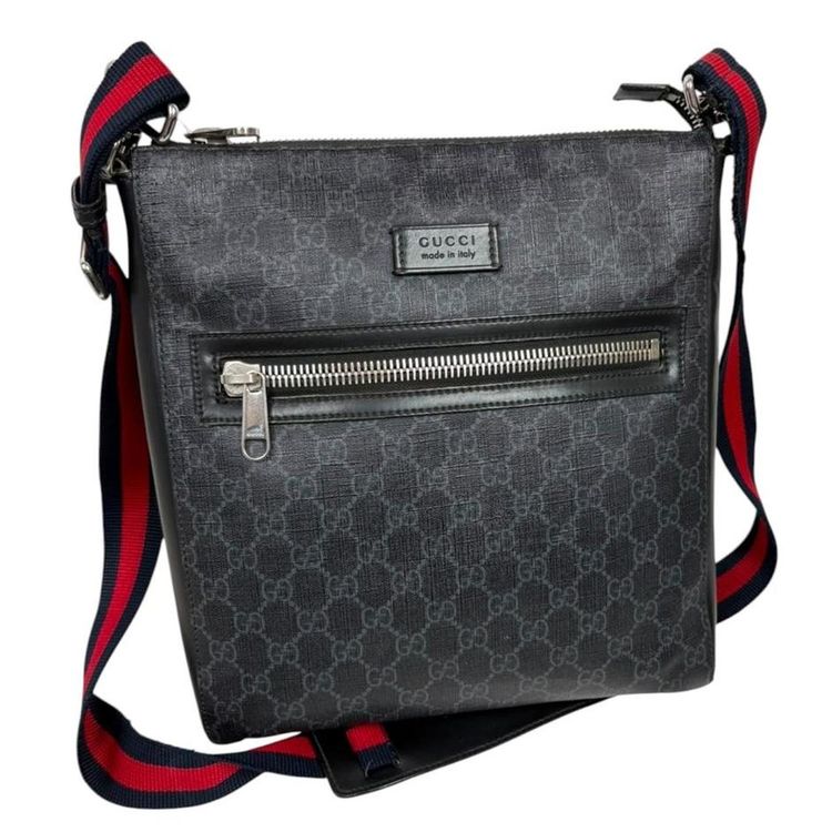 Gucci GG Supreme Monogram Small Messenger Bag image 8