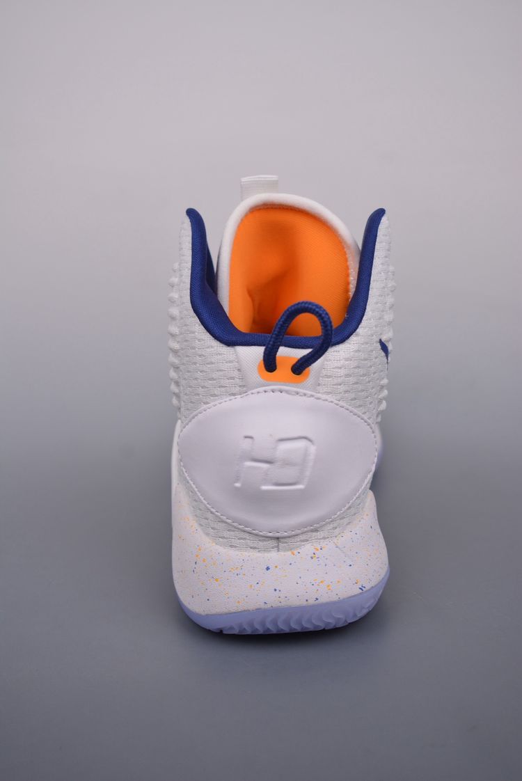 Sneakers image 8