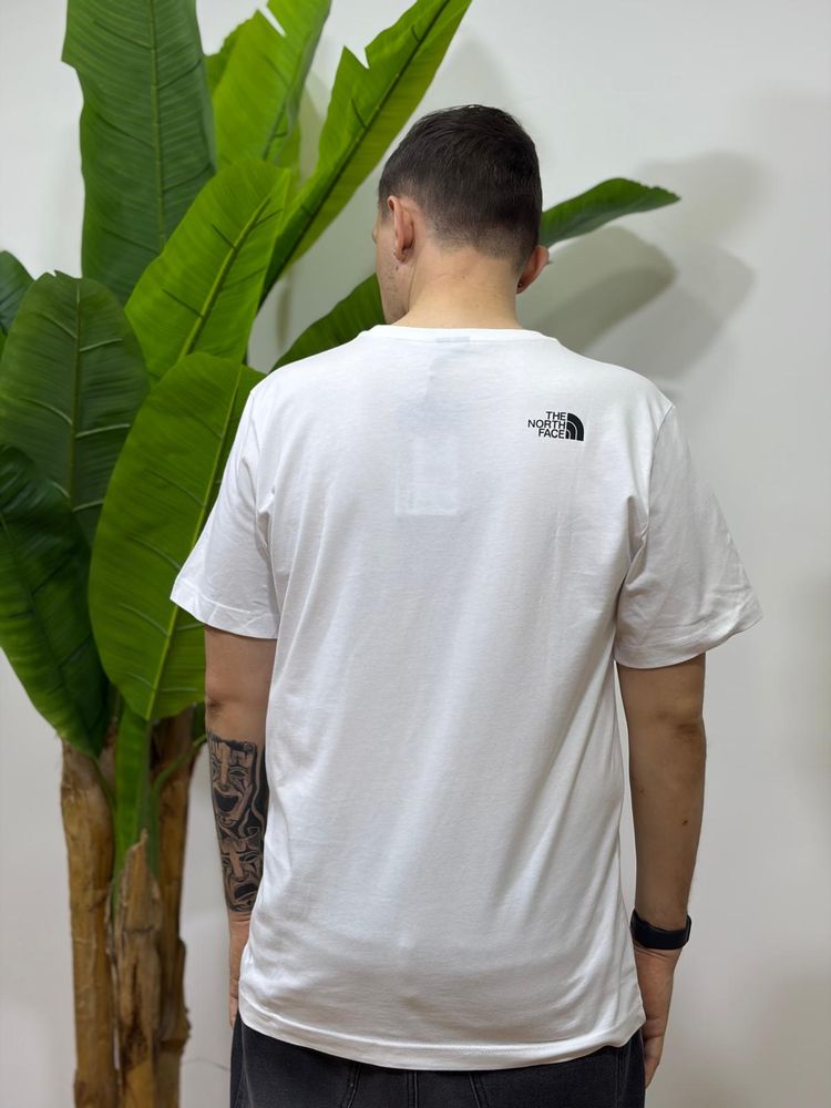 THE  NORTH FACE  t-shirt 3