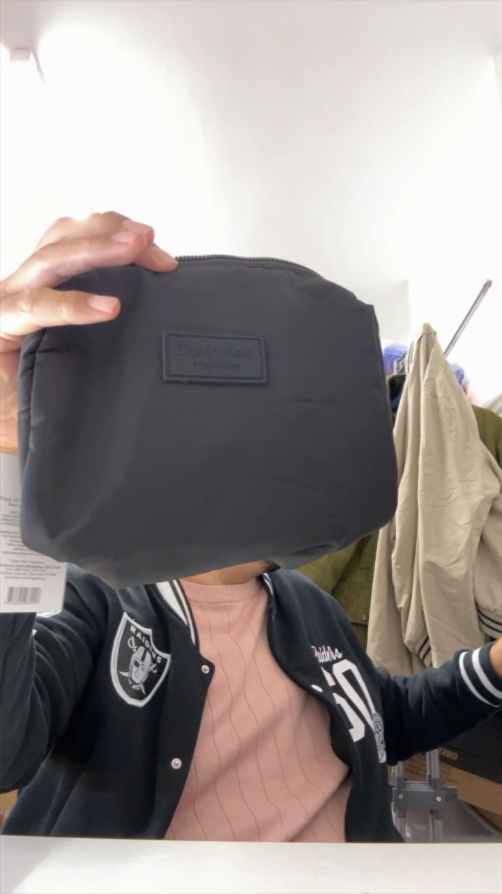 Other Calvin Klien Wash Bag - BNWT product image