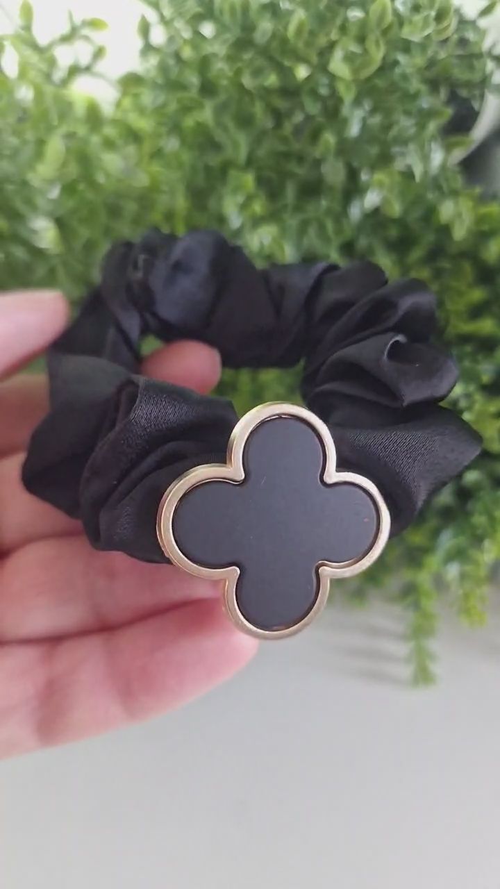 Clover Hair Band