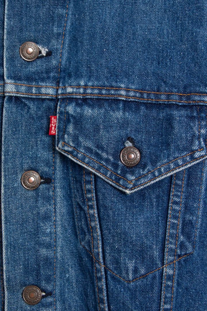 Women's Levi's Type III Denim Trucker Jacket (S) image 4