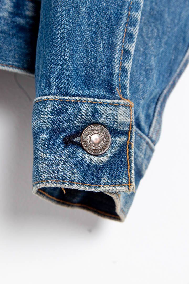 Women's Levi's Type III Denim Trucker Jacket (S) image 2
