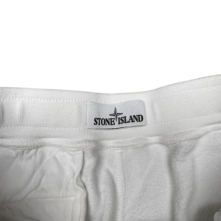 Immagine di Stone Island AW 2021 Jogger Shorts Medium 2