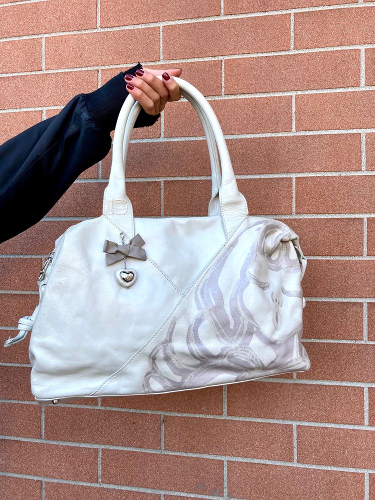 Thun White Handbag With Bow And Heart Charm