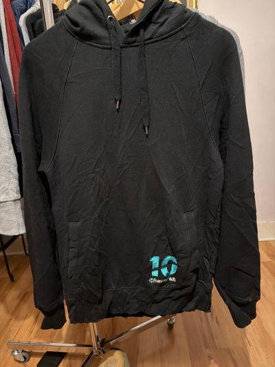 Black Hoodie With Front Pocket And Drawstring Hood