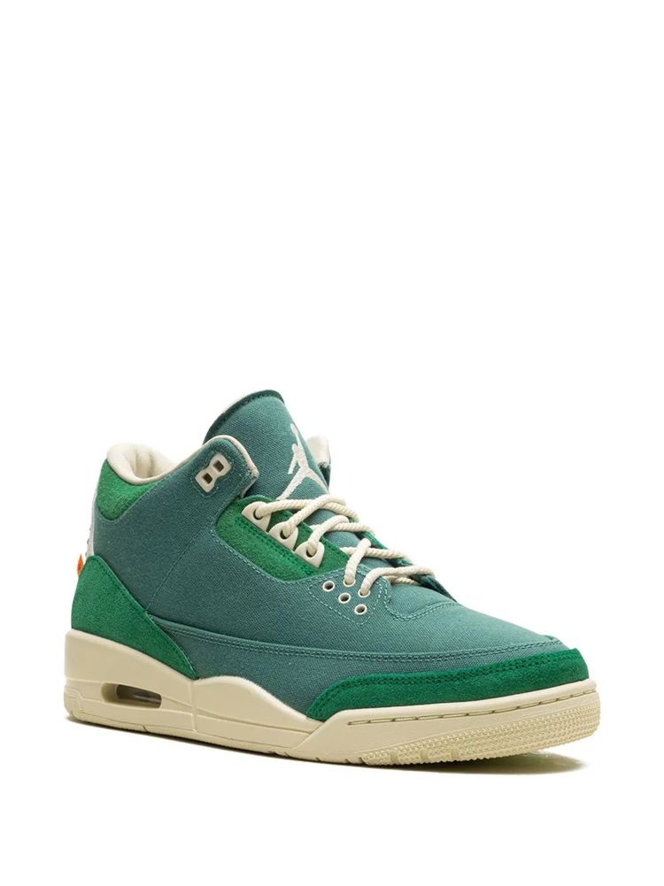 Immagine di Air Jordan 3 Retro SP Nina Chanel Abney Bicoastal 2