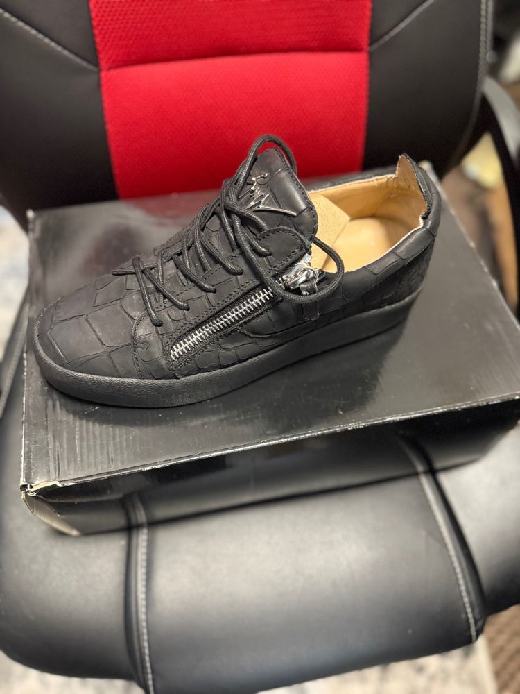 Zanotti Black Sneaker With Side Zipper