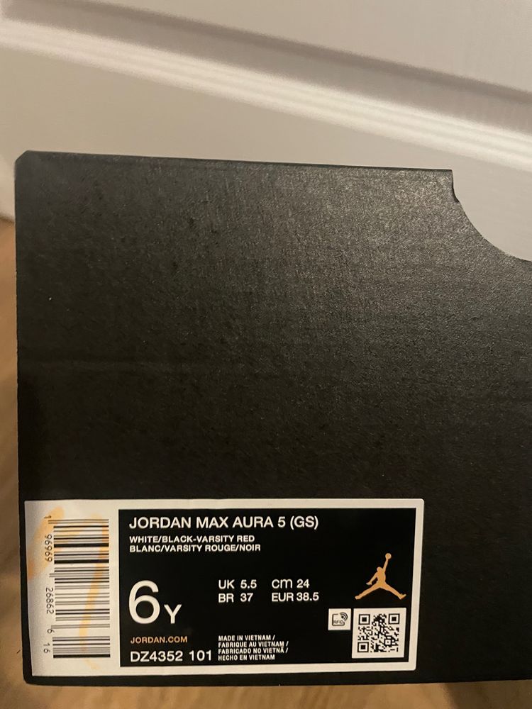 Jordan Max Aura 5 sneakers 6