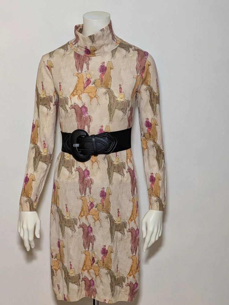 Vestito vintage a collo alto con stampa equestre – T. S/M imagen 2