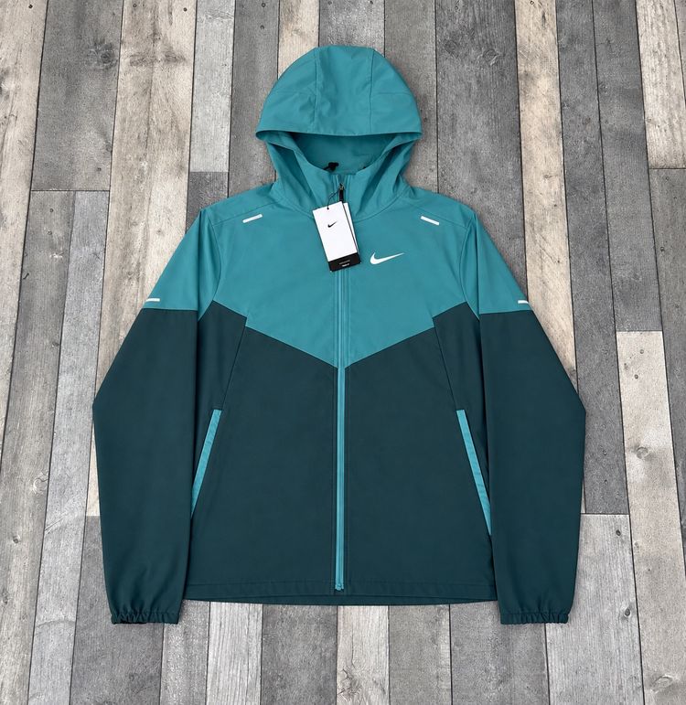 Nike Dri-Fit UV Repel Hooded ColourBlock Jacket - ‘Teal Green’ - Size Medium
