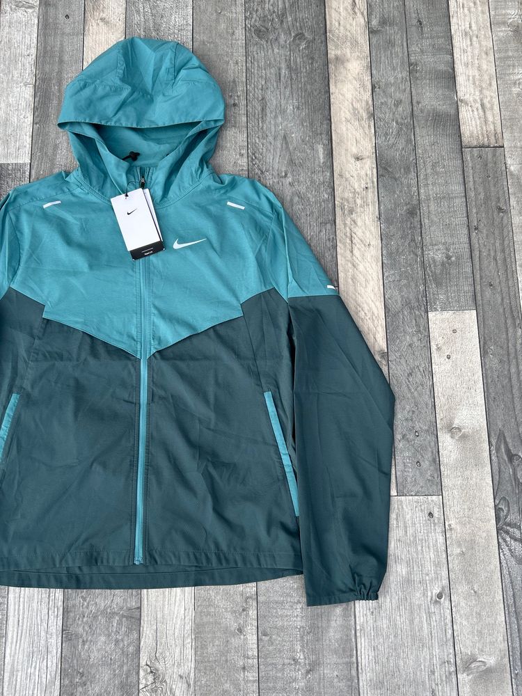 Nike Dri-Fit UV Repel Hooded ColourBlock Jacket - ‘Teal Green’ - Size Medium  obraz 2