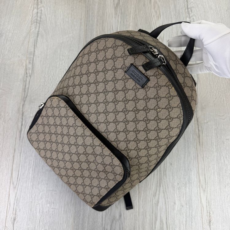 Gucci Men’s Monogram Gucci GG Supreme Backpack obraz 8