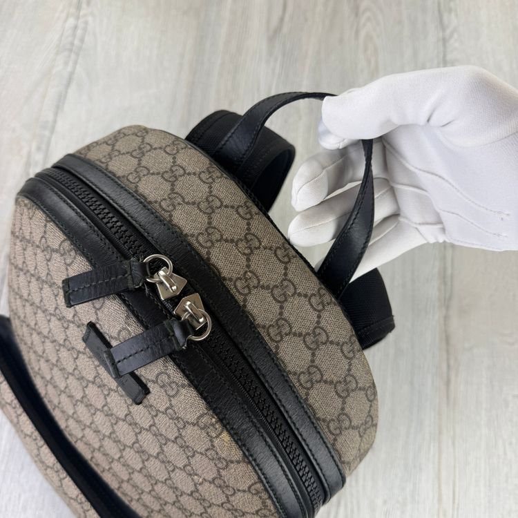 Gucci Men’s Monogram Gucci GG Supreme Backpack obraz 5