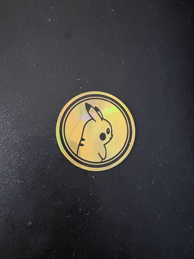 Set Set Of Three Circular Character Stickers product image