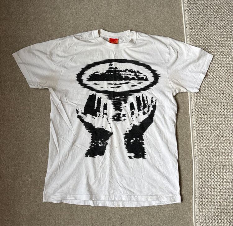 Corteiz White Corteiz Prayer Hands T-Shirt product image
