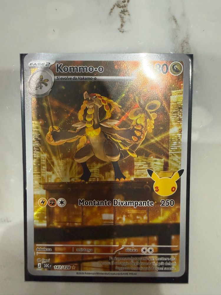 Kommo-O Pokémon Trading Card