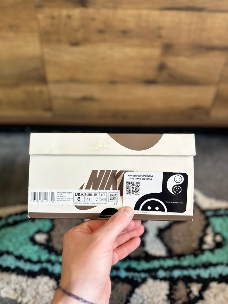 Nike Air Jordan 1 Travis Scott “Medium Olive” U.K. 7 8