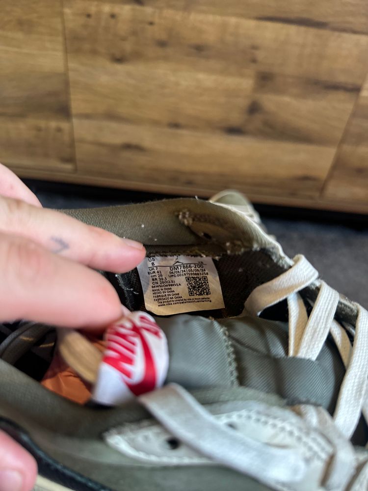 Nike Air Jordan 1 Travis Scott “Medium Olive” U.K. 7 7