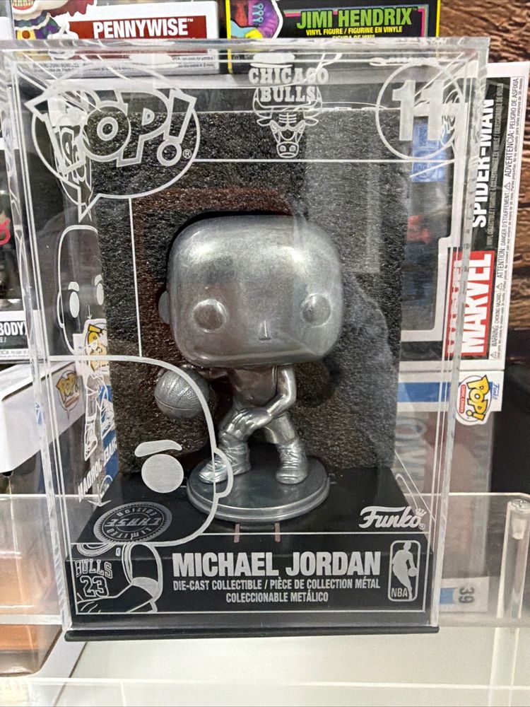 Funko CHASE Funko Pop Michael Jordan Die-Cast Collectible product image