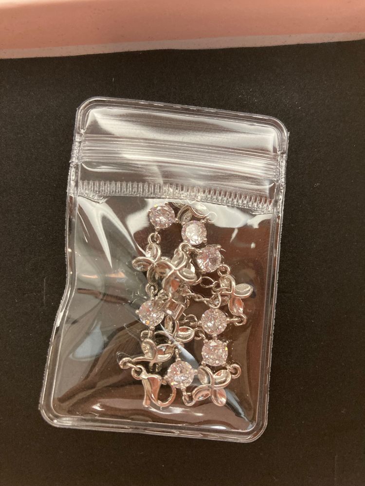 Immagine di Silver Bracelet With Clear Stones 3