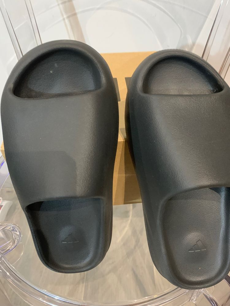 Adidas Yeezy Slide