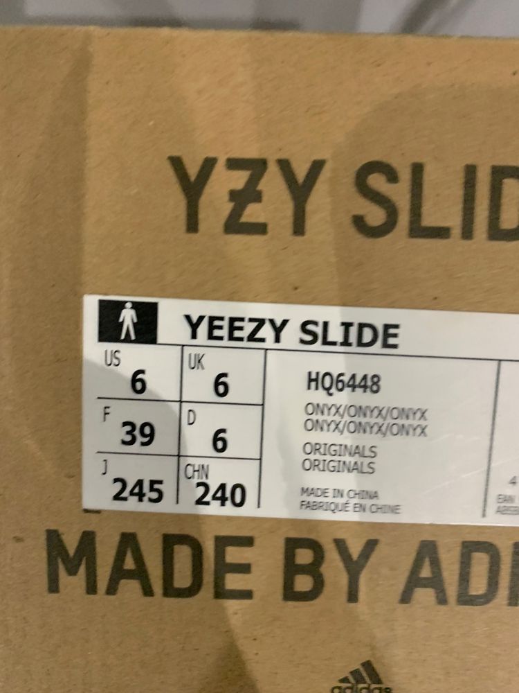 Adidas Yeezy Slide 9