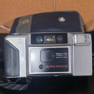 Minolta Af-E Auto Focus Camera