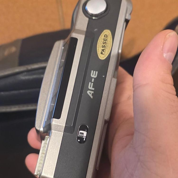 £25,  Minolta Af-E Auto Focus Camera image 4
