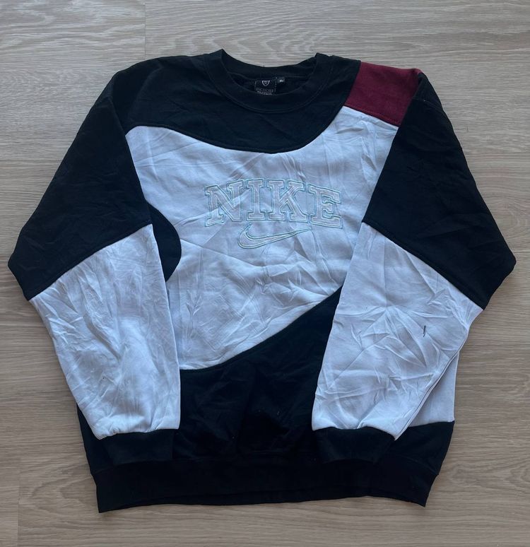 Nike upcycled Color Block Sweatshirt