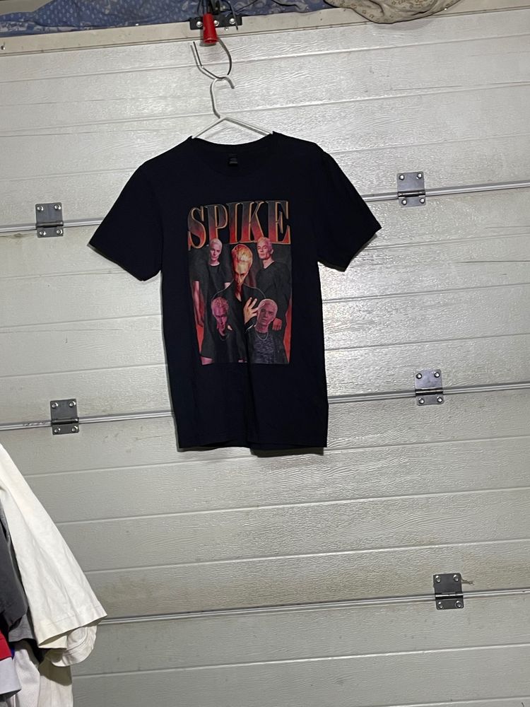 Other Black Graphic T-Shirt With Spike Print product image