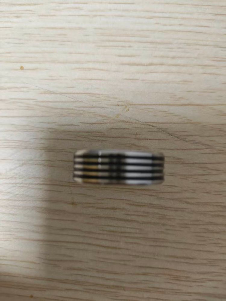 Silver Ring With Black Stripes imagen 1