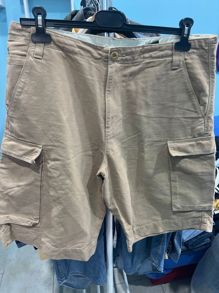 Timberland Beige Cargo Shorts