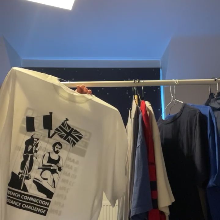 Unknown Graphic T-Shirt - XL product image