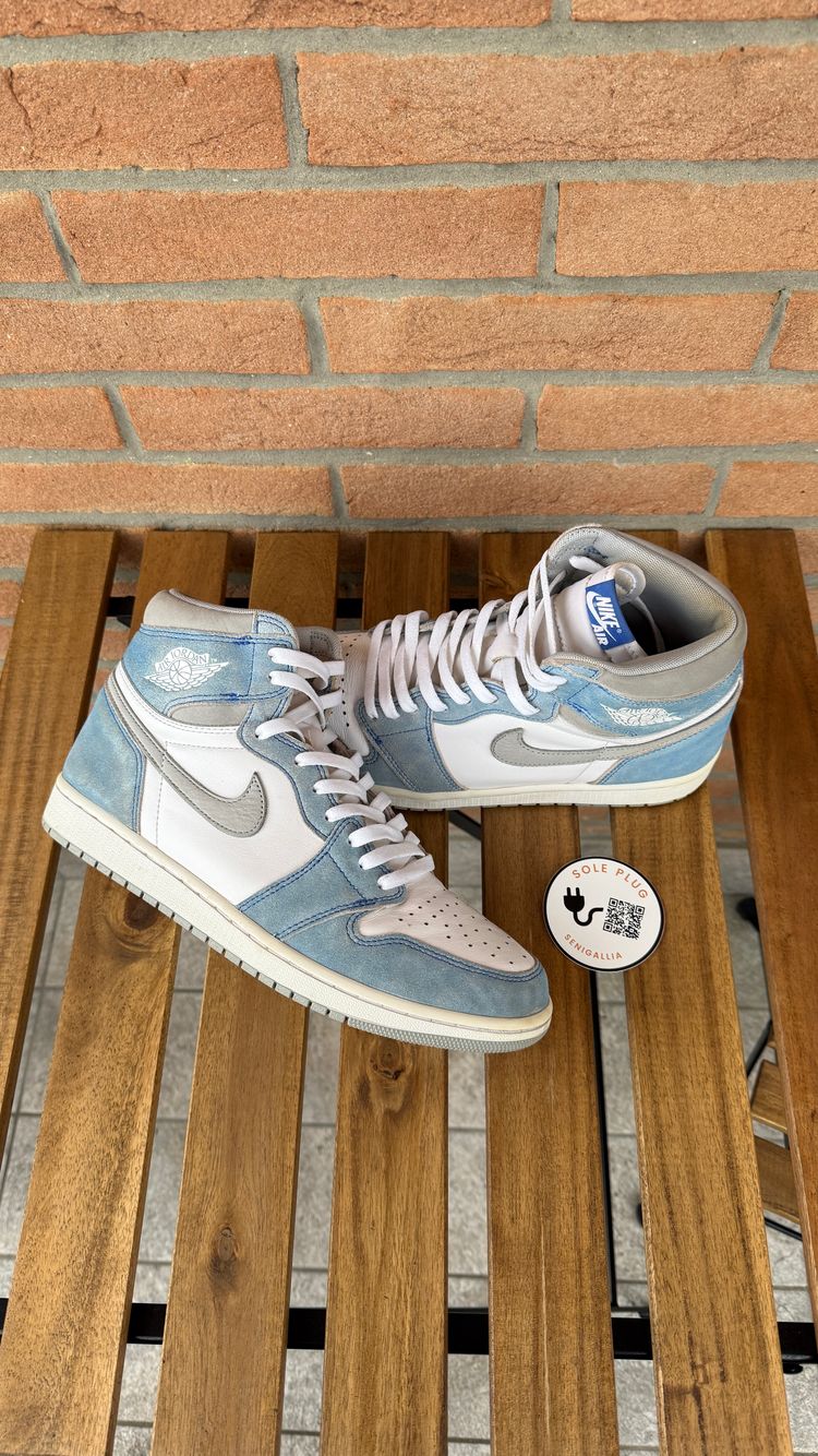 Jordan 1 High Hyper Royal (2021) size 45 - Lightly Used No Box