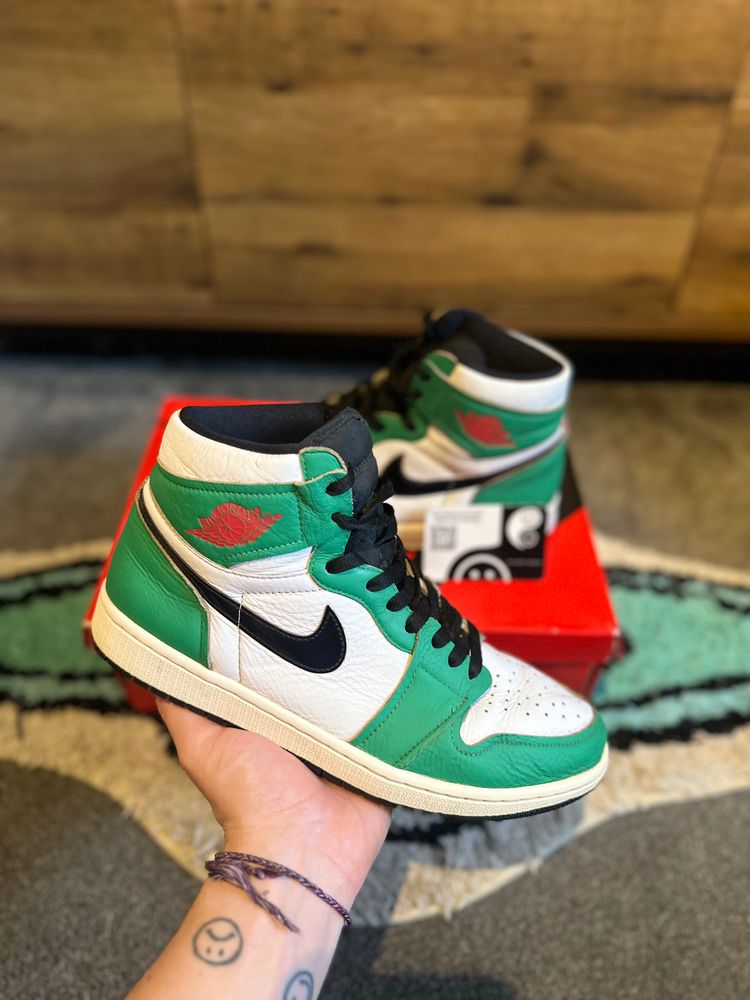 Jordan 1 Retro High “Lucky Green” U.K. 8