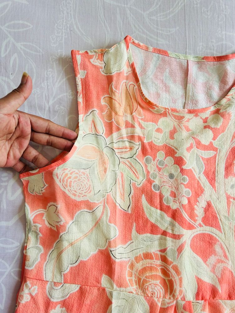 Floral Sleeveless Dress with side pockets  image 6